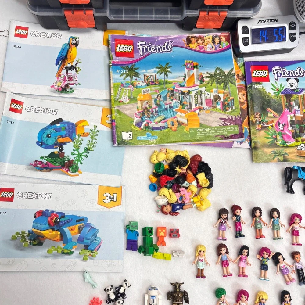 LEGO Friends Creator 14 LB Bulk Lot + 50 Minifigures + 7 Manuals + 4 Storage Box